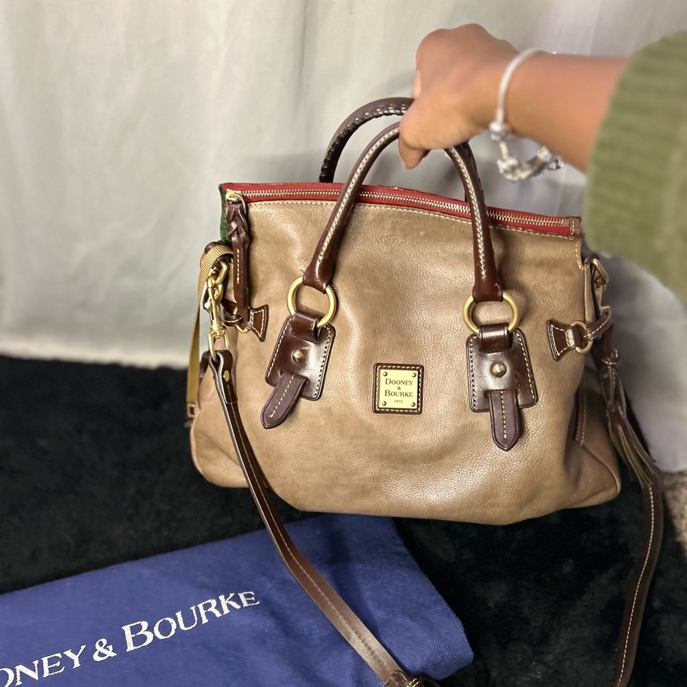 Dooney & Bourke Florentine tote